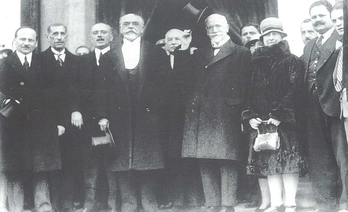 Mitropolitikos Istoriko Fwtografiko Arxeio 00005