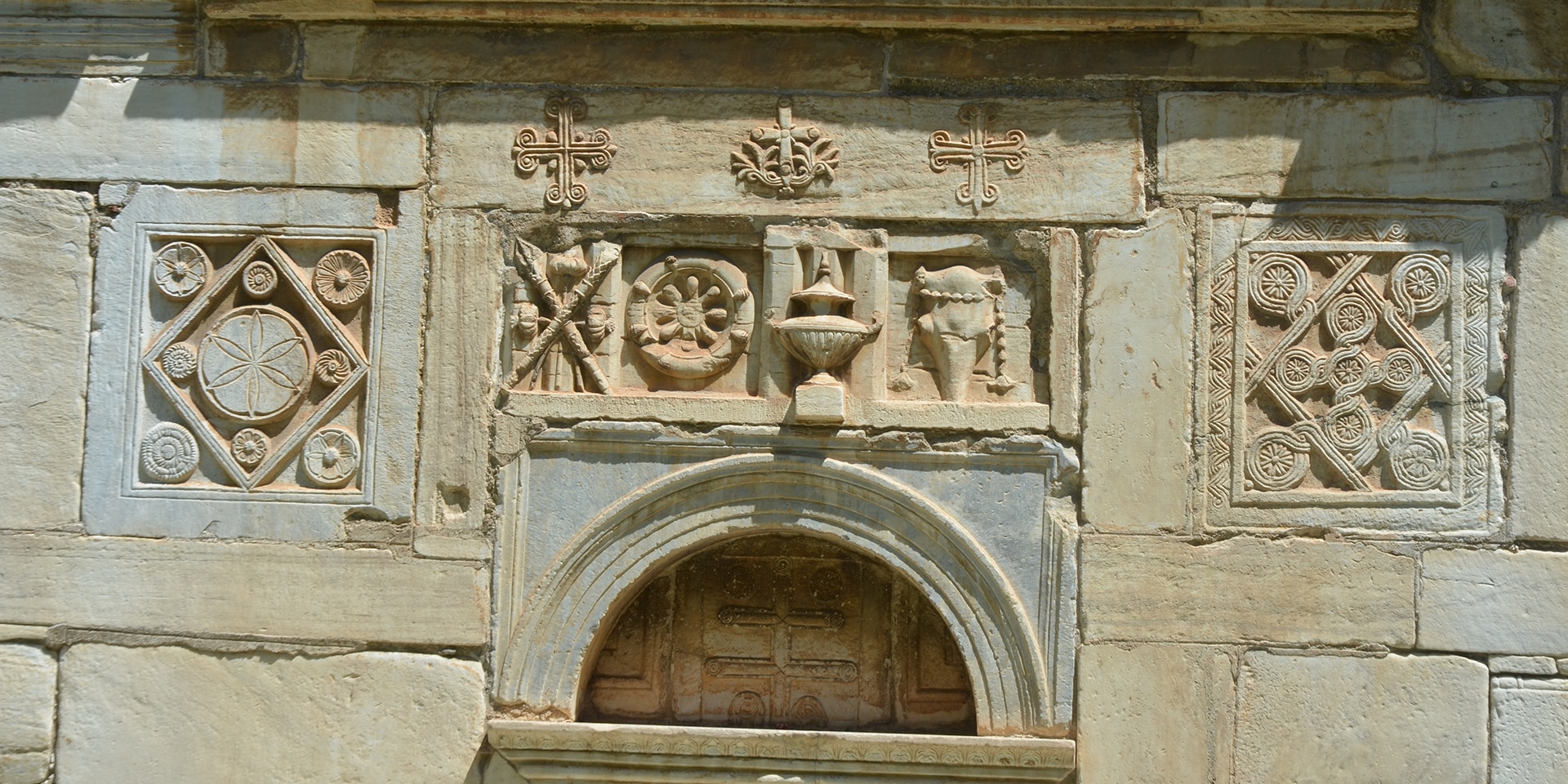 Mna Aghios Eleutherios Gallery 0022 ΝΟΤΙΑ ΕΞ. (2)
